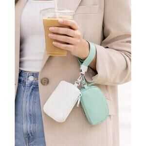 Stone & Stitch Mini Zip Wristlet Wallet Keychain Dual Coin Pouch White Green